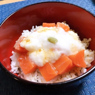 ✳絶品✳サーモン山かけ丼